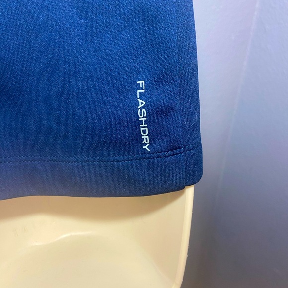 North face flash dry vest with hood and full zipper for women - Picture 13 of 13